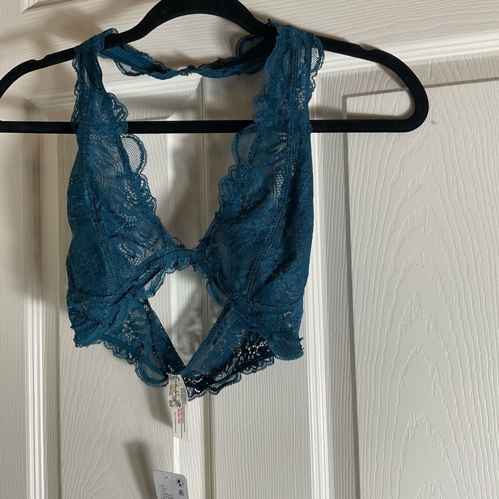 FREE PEOPLE Last Dance Lace Halter Bra / Legion Blue Size XSMALL - Picture 3 of 11